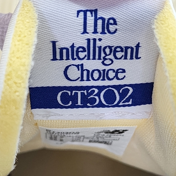 New Balance Unisex The Intelligent Choice CT302 Lace Up Sneakers - 10.5 - Picture 4 of 9